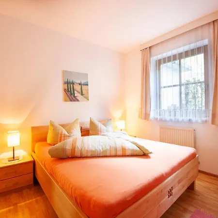 Apartment Between And Finkenberg