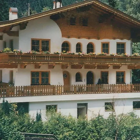 In Near Penkenbahn Cable Car شقة مايرهوفن