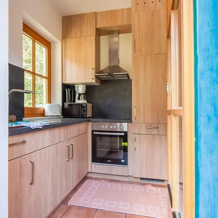 In Near Penkenbahn Cable Car * マイヤーホーフェン